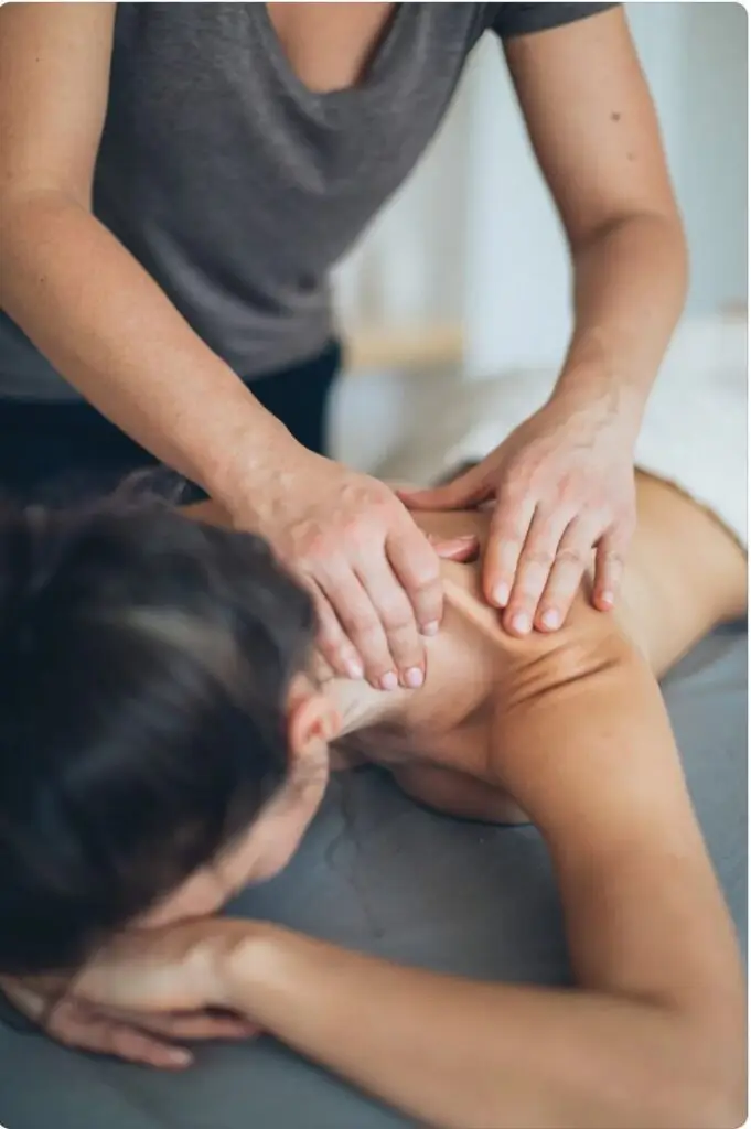 Massage - Pascale Delannoy - Massage bien-être à Eguilles